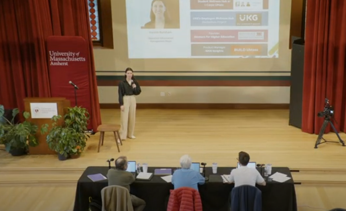 Kurstin Pitching at the tech challenge